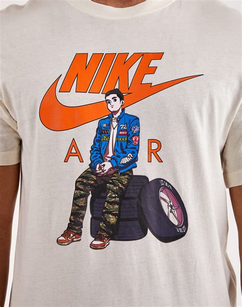 nike graphic tees clearance.